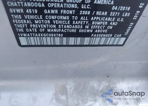 2016 Volkswagen Passat 1.8T S z USA, uszkodzony, nr VIN 1VWAT7A3XGC050780